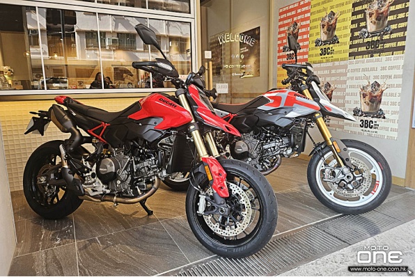 (本地試駕)2026 Ducati Hypermotard V2／V2 SP試駕｜狂野城市爬雞