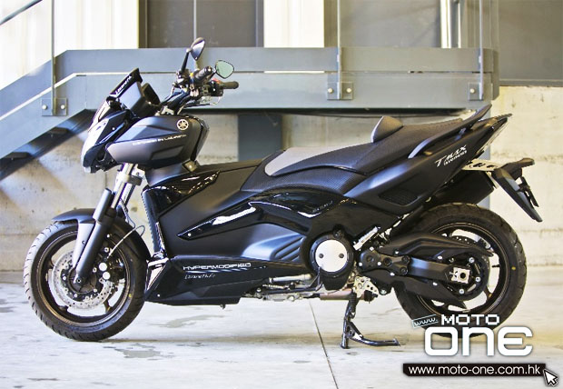 YAMAHA T-MAX 530