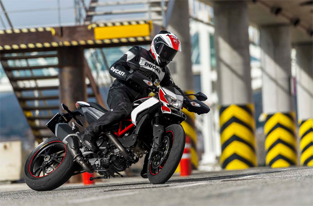 DUCATI Hypermotard