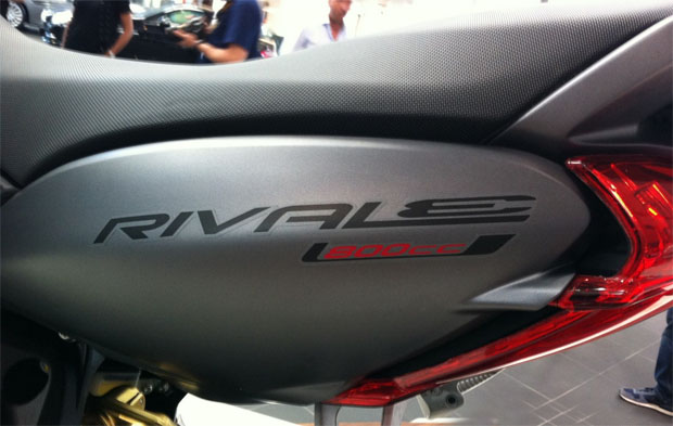 mv agusta Rivale 800