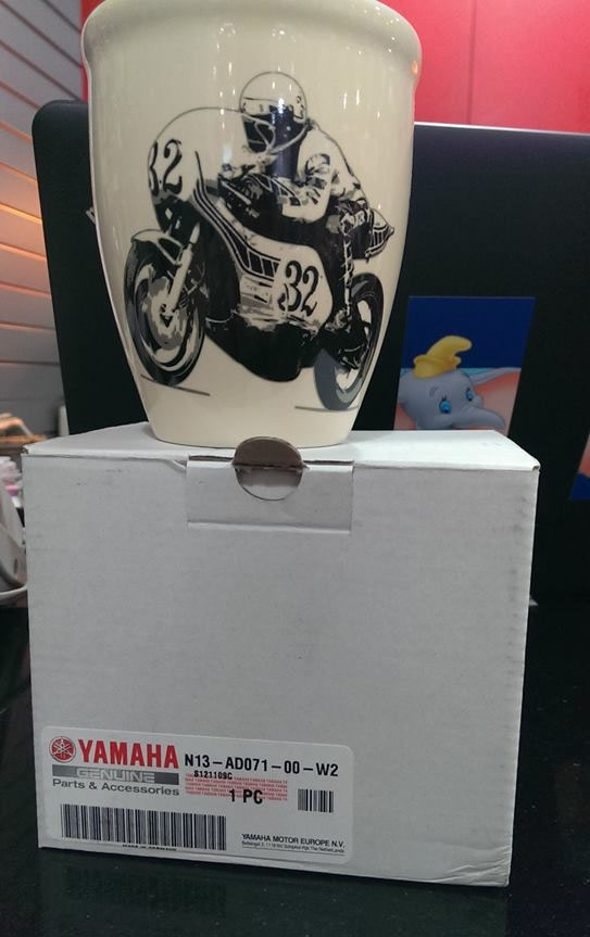 YAMAHA MUG