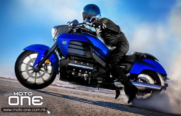 2014.honda.Valkyrie.