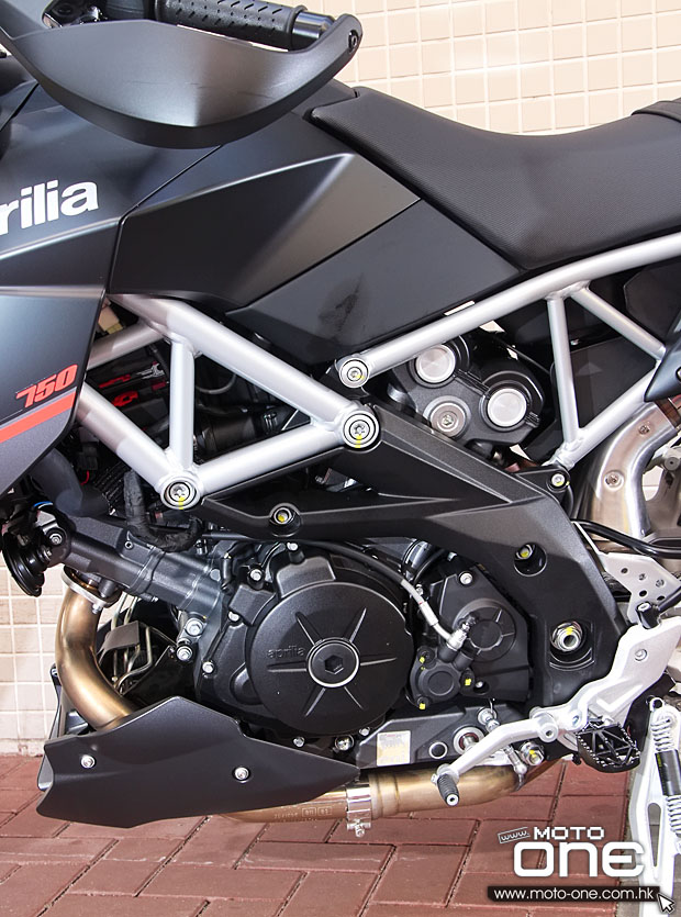 2013 Aprilia Dorsoduro 750