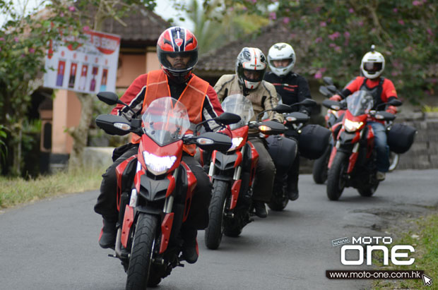 2013 DUCATI HYPERSTRADA Bali moto-one.com.hk