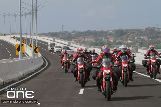 2013 DUCATI HYPERSTRADA Bali moto-one.com.hk