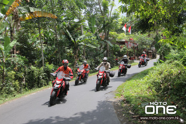 2013 DUCATI HYPERSTRADA Bali moto-one.com.hk