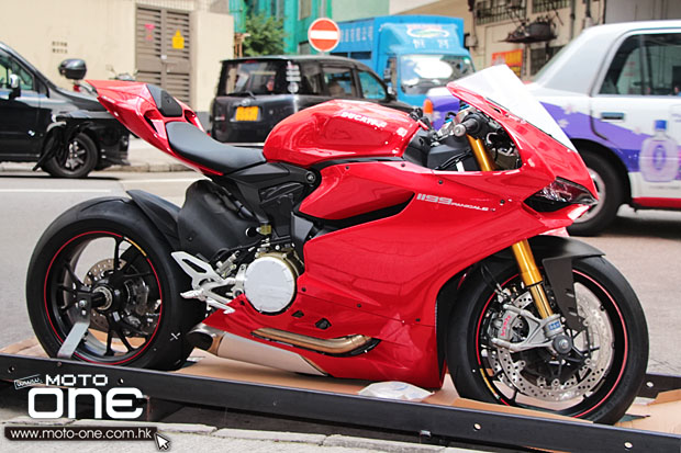 2013 DUCATI Panigale 1199S ABS 方中信 moto-one.com.hk