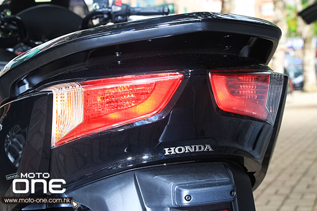 2013 HONDA forza 300