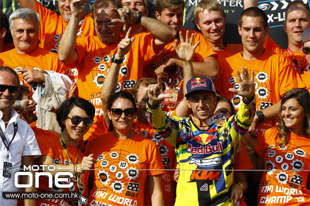 Antonio Cairoli moto-one.com.hk