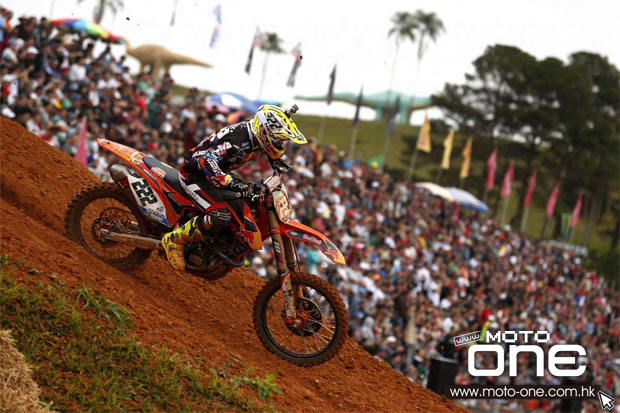 Tony Cairoli moto-one.com.hk