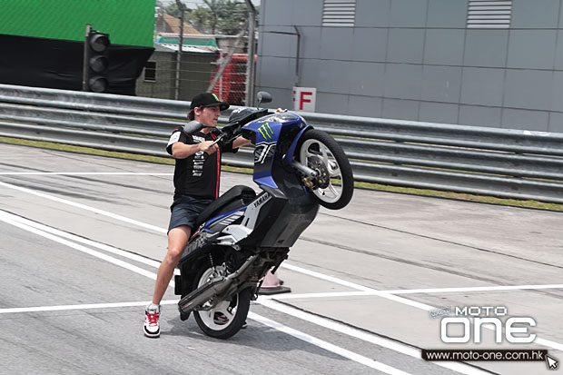 2013 MOTOGP SEPANG pit wake moto-one.com.hk