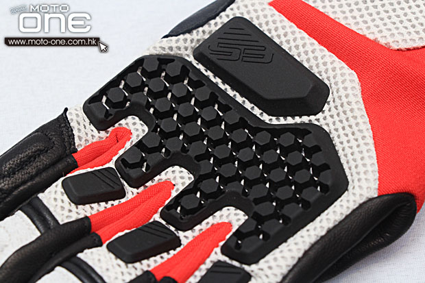 2013 REVIT GLOVES moto-one.com.hk