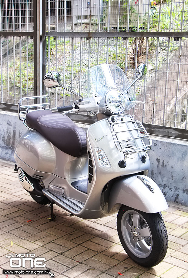 2013 Vespa GTS 300_Touring