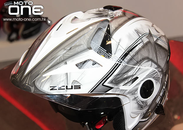 2013 ZEUS NEW HELMET