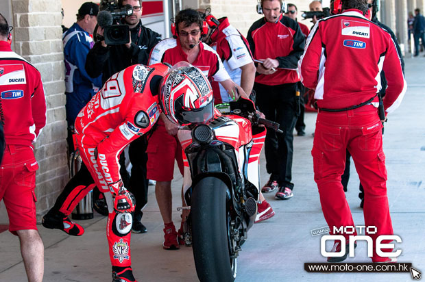 2013 ducati desmosedici gp13