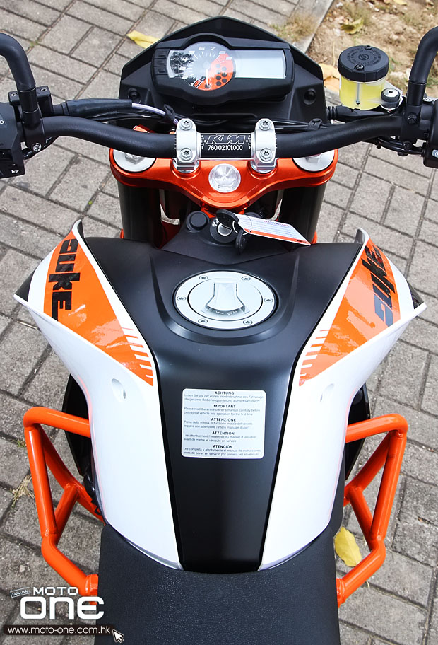 2013 ktm 690_duke r