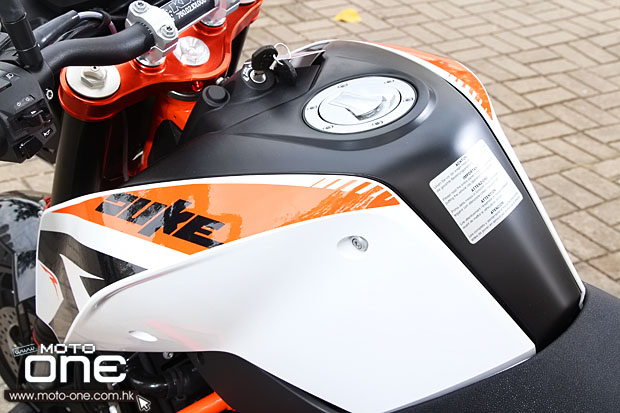 2013 ktm 690_duke r