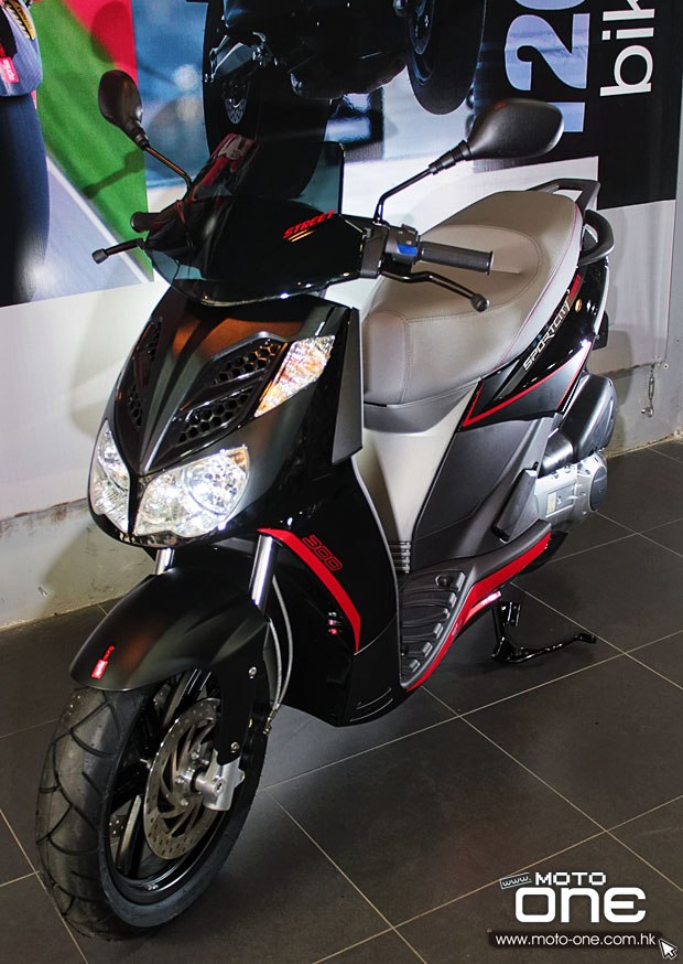 2013_sportcity_300i