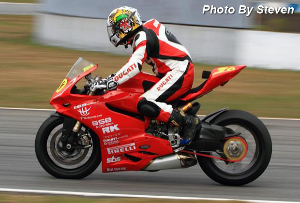 2013 zic superbike race2