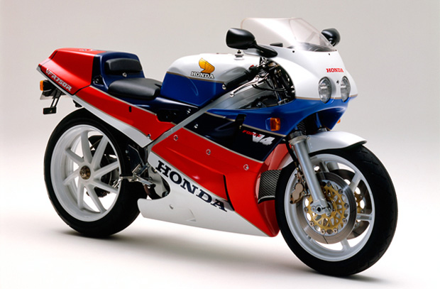 HONDA RC30