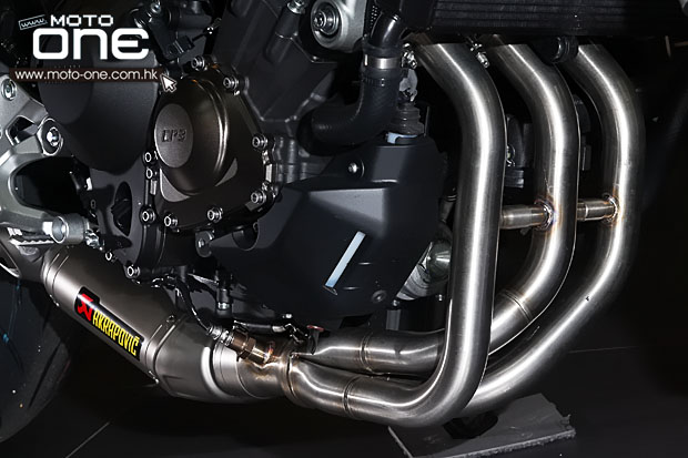 2014 AKRAPOVIC YAMAHA MT-09 exhaust