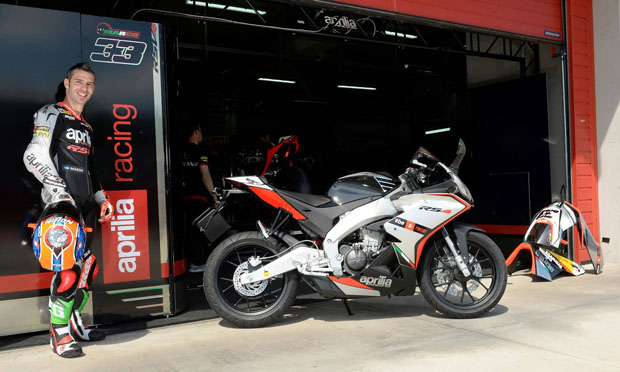 2014 Aprilia RS4-125 bearacer