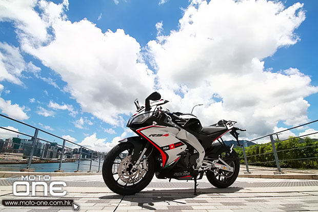 2014 Aprilia RS4 125 bearacer