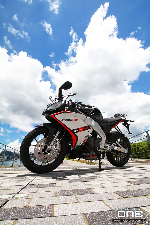 2014 Aprilia RS4 125 bearacer