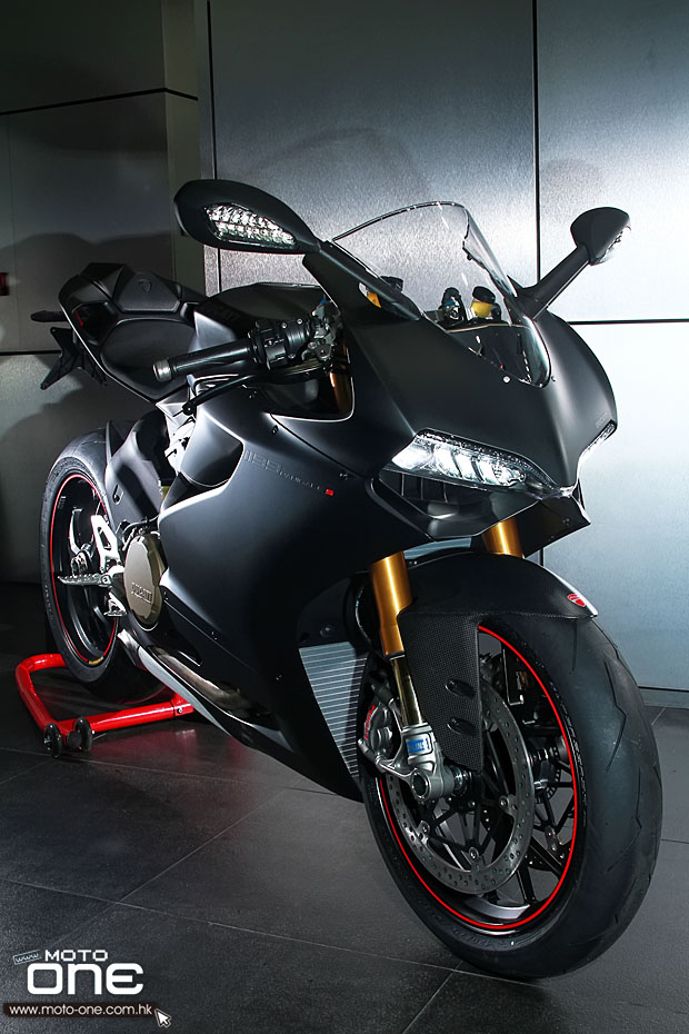2014 Ducati 1199 Panigale S Matte Black