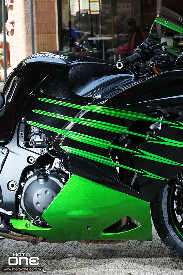 2014 KAWASAKI ZZR1400 OHLINS