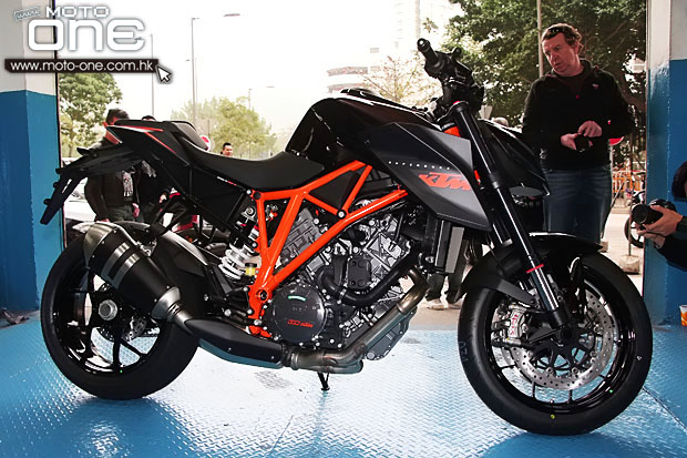 2014 KTM 1290 SUPERDUKE R
