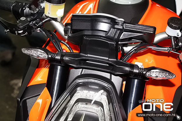 2014 KTM 1290 SUPERDUKE R