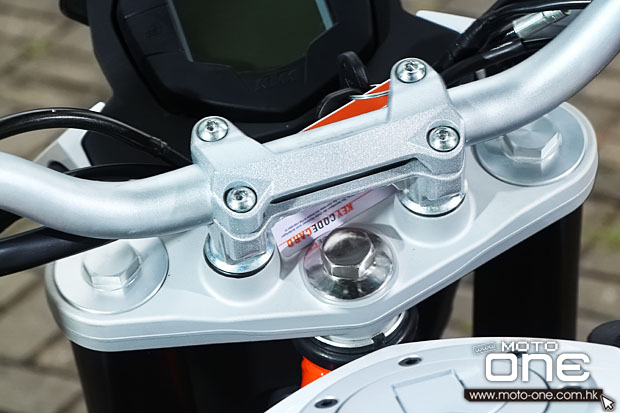 2014 KTM DUKE 390 MOTO-ONE.COM.HK