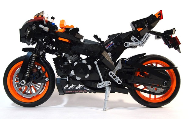 HONDA CBR1000RR LEGO