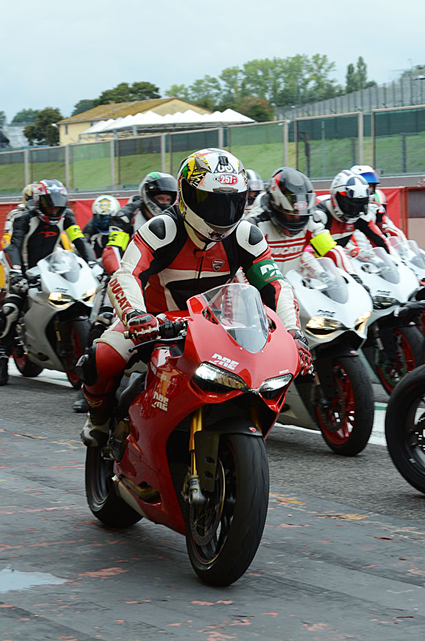 2014 Simon Kwan Ducati Master Racing Course