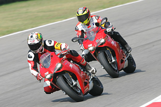 2014 Simon Kwan Ducati Master Racing Course