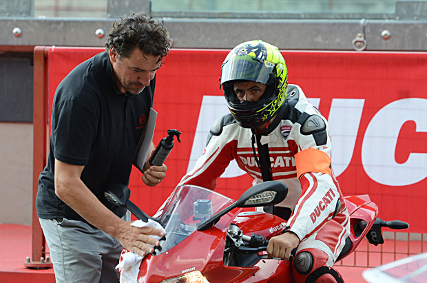 2014 Simon Kwan Ducati Master Racing Course