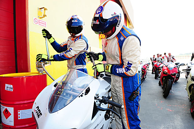 2014 Simon Kwan Ducati Master Racing Course