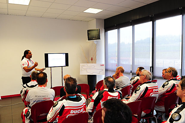 2014 Simon Kwan Ducati Master Racing Course