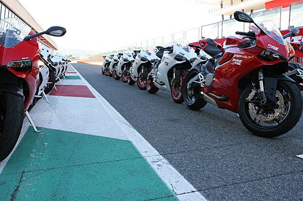 2014 Simon Kwan Ducati Master Racing Course