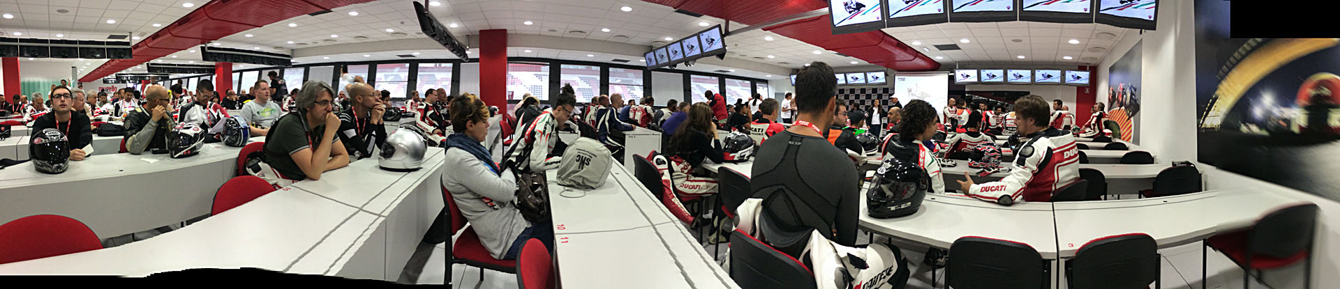 2014 Simon Kwan Ducati Master Racing Course