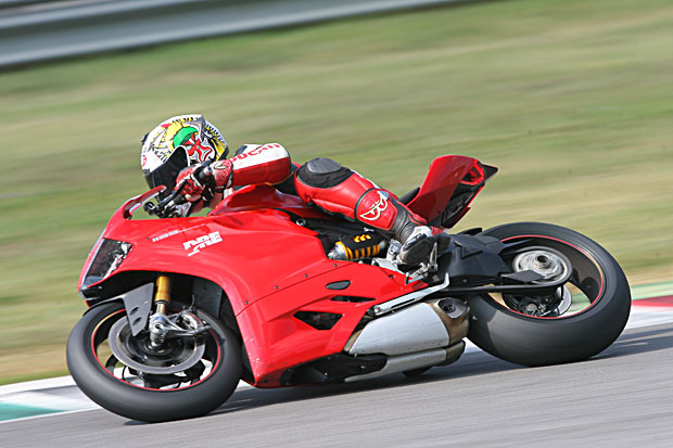 2014 Simon Kwan Ducati Master Racing Course