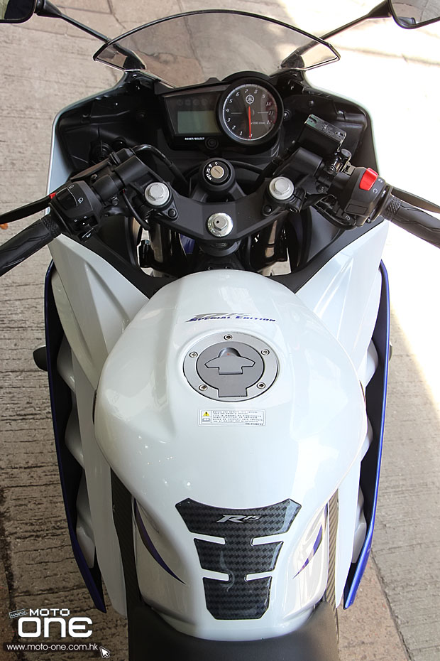 2014 YAMAHA YZF R15 2.0