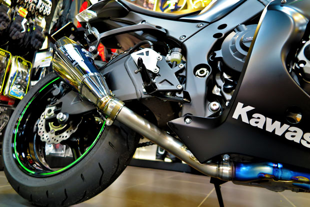 2014 YOSHIMURA _R-11