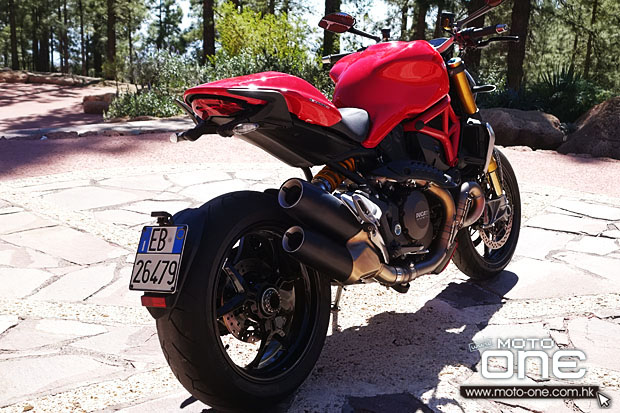 2014 ducati monster 1200s