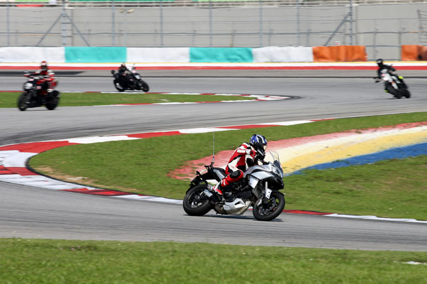 2014 ducati track day