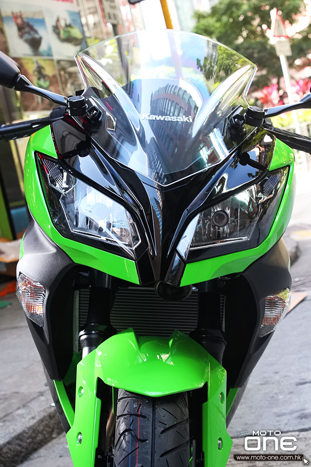 2014_kawasaki_ninja_300_sp