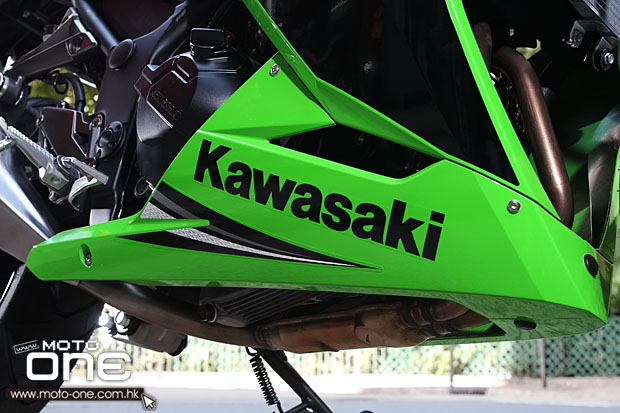 2014_kawasaki_ninja_300_sp