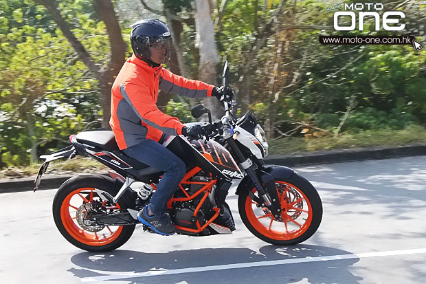 2014 ktm duke 390 abs test day