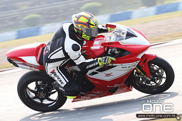 2014 motard tech zic track day moto-one.com.hk